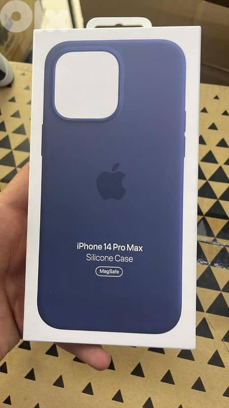 Silicone case MagSafe iPhone 14 pro max storm blue 0