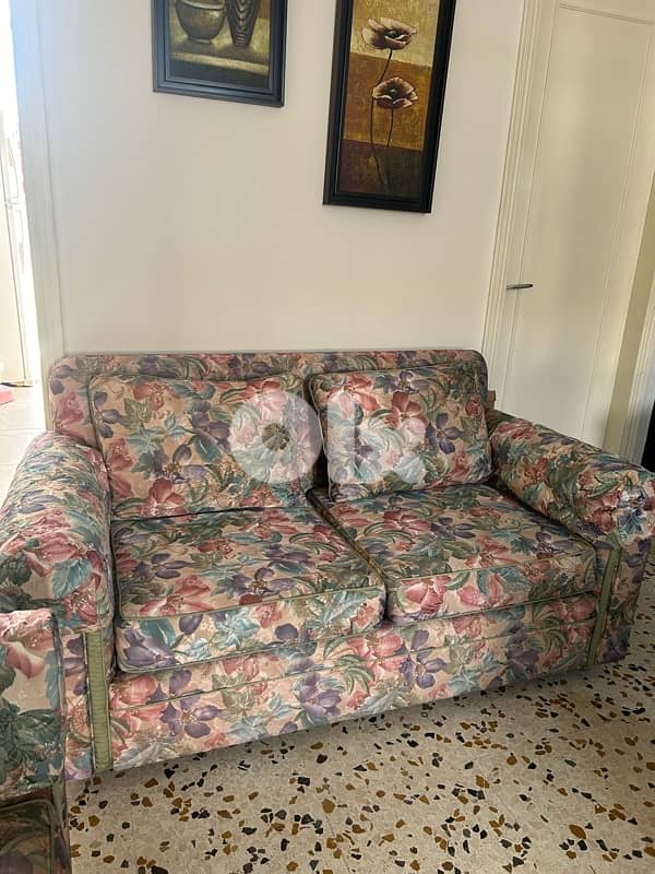 salon 7 seaters 4