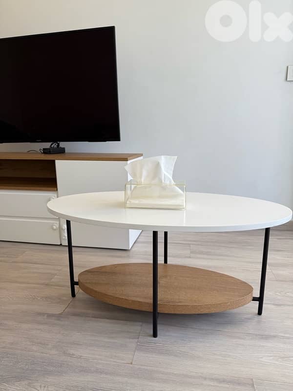 oval coffee table 1