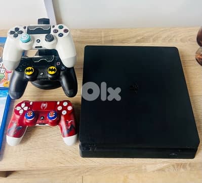 Play Station 4