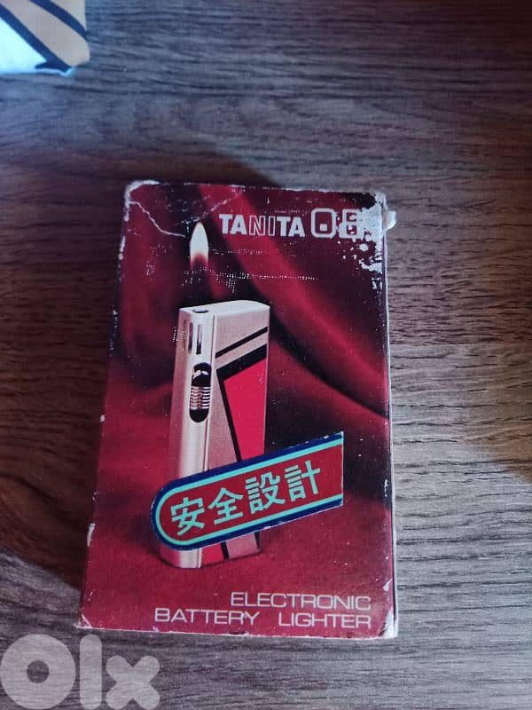 vintage lighter's new never used 5