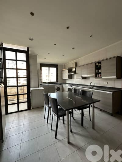 Apartment for sale in Achrafieh 