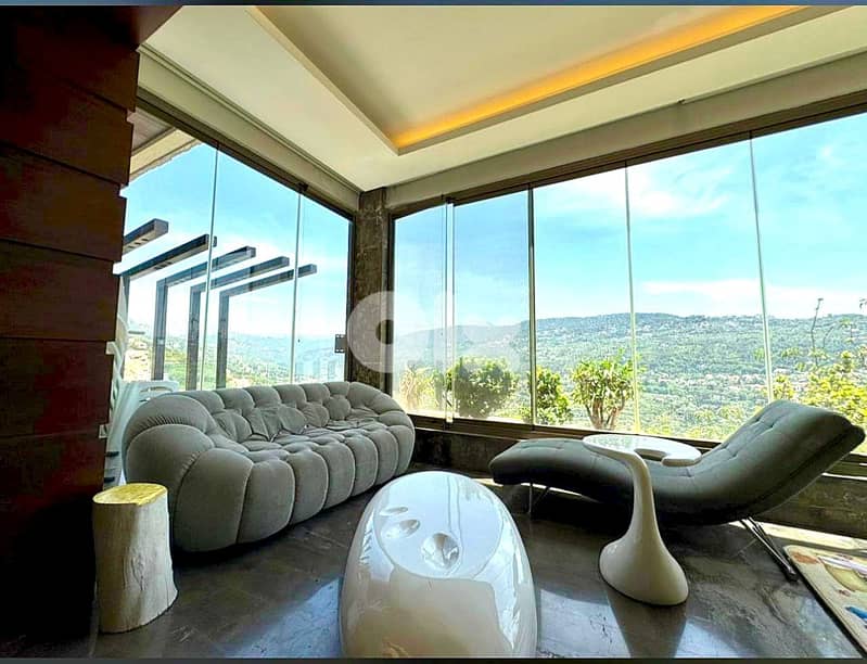 Baabdat/ Elegant Apartment For Sale A Rare Gem –بعبدات شقة أنيقة للبيع 0