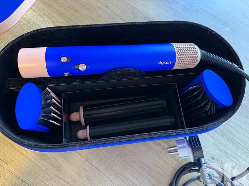Dyson Airwrap 1