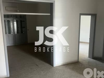L19537 - 230 SQM Office For Rent in Badaro