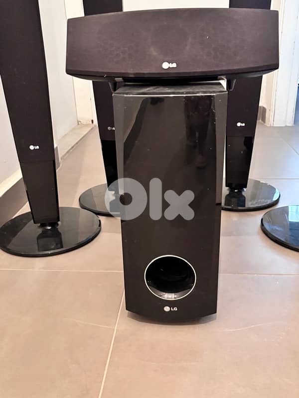 LG sound system 1