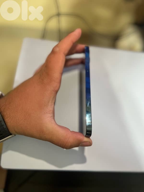 iphone 12 pro 256 GB NOT A SINGLE SCRATCH 4