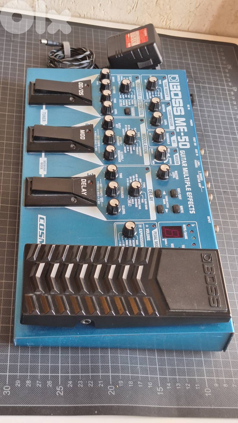 Boss ME-50 multi-effect 2