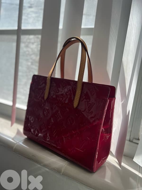 Louis Vuitton Purse 2