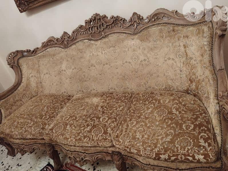 salon old but gold 0