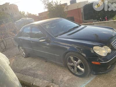 Mercedes-Benz 200 Series 2006