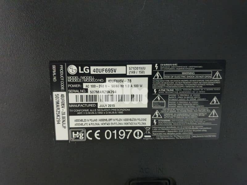 LG شاشة 40  الأصلي  SMART 2