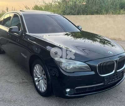 BMW 7-Series 2011