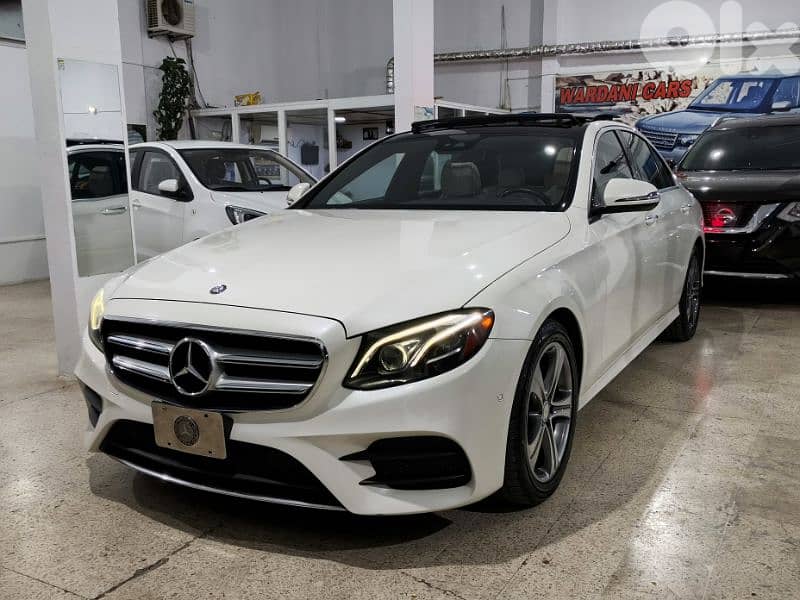 2017 Mercedes-Benz E350 4matic (CLEAN CARFAX) 0