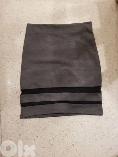 skirt grey with moussline black