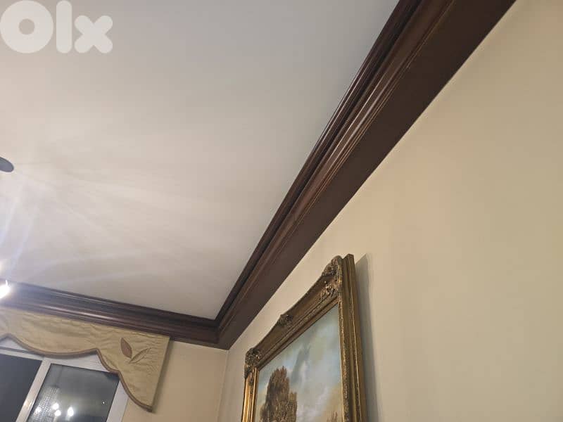 Corniche made from wood mahogany 1