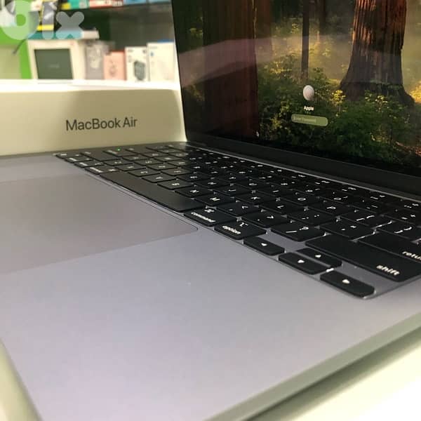 OFFER PRICE — APPLE MACBOOK AIR M2/M3 4