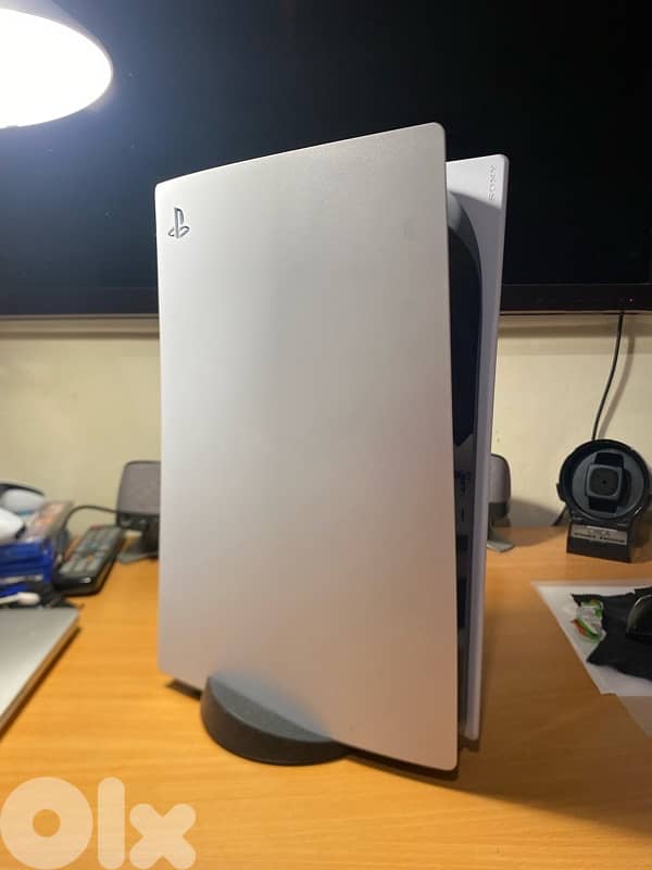 Ps5 1 terabyte in very good condition 2