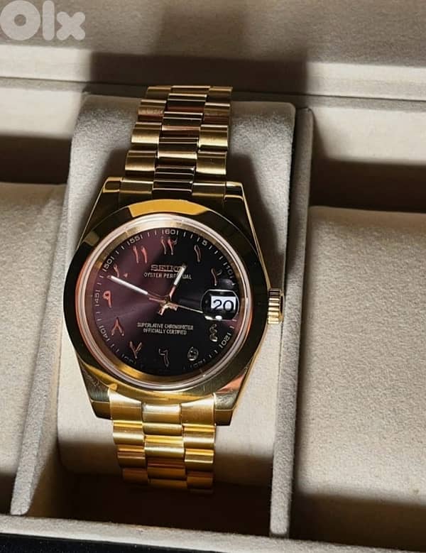 Seiko MOD Arabic dial black and gold 0