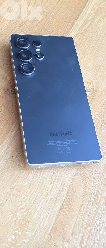 Black 1TB S25 Ultra like new BMS 2