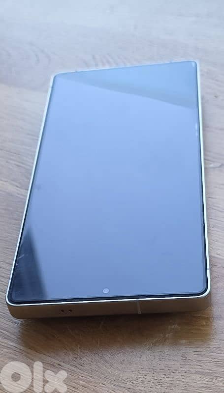 Black 1TB S25 Ultra like new BMS 3