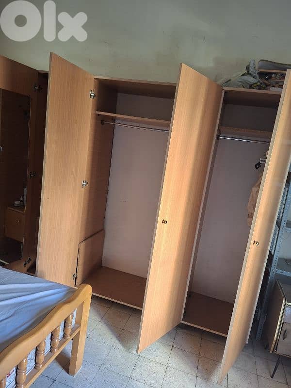 full bedroom set, double bed + mattress -  خشب سنديان 2