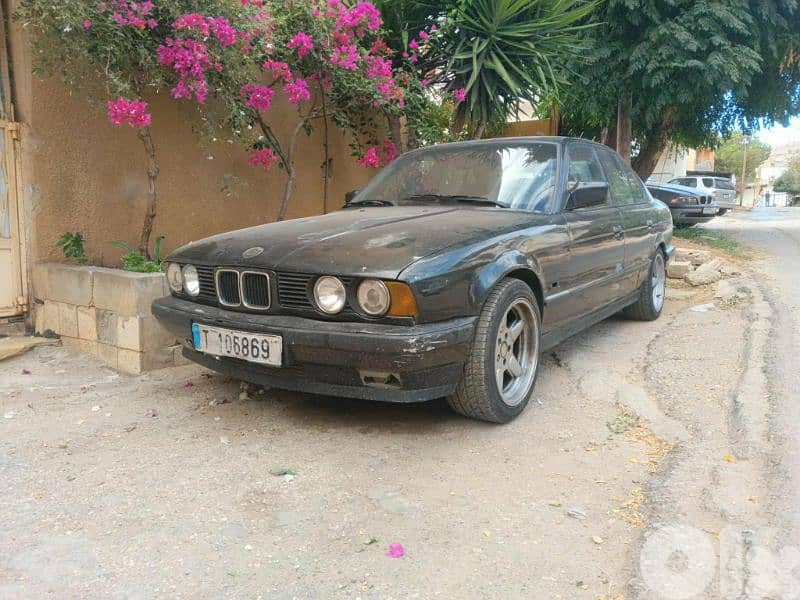بي ام دبليو الفئة 5 1991 0