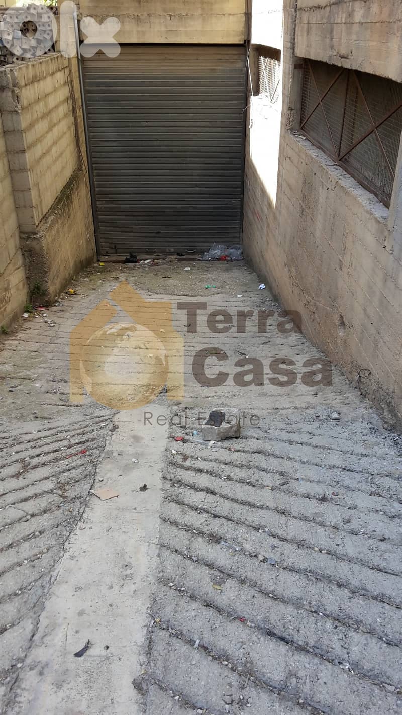Zahle haouch el omara warehouse 6 meters height for rent Ref # 551 0