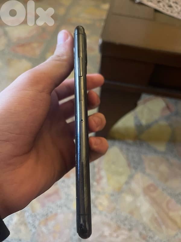 Iphone 11 pro max 5