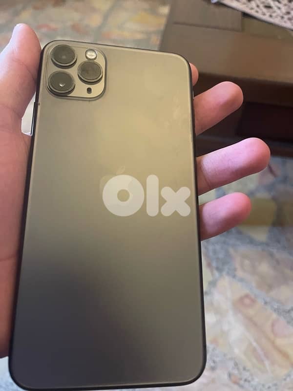 Iphone 11 pro max 6