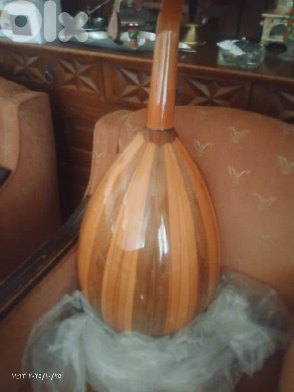 عود مميز بسعر مميز ابتداء من 110$ 3