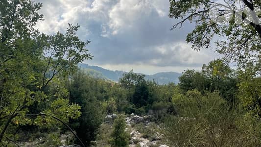 Land for sale in Aannaya- jbeil / ارض للبيع في عنايا جبيل