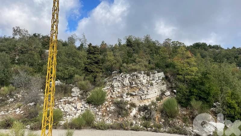 land for sale in mechmech -jbeil عقار للبيع في مشمش جبيل 3