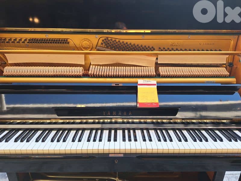 piano Yamaha made in Japan 4