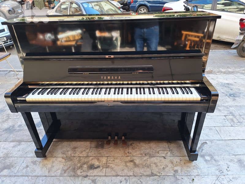 piano Yamaha made in Japan 6