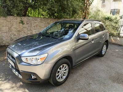 Mitsubishi ASX 2011-low milage