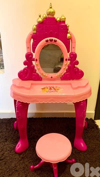 Girls makeup table & Piano