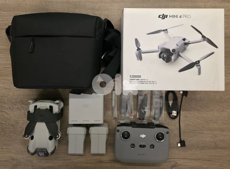 DJI mini 4 Pro combo 0