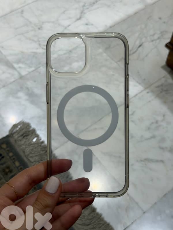 iPhone 14 3