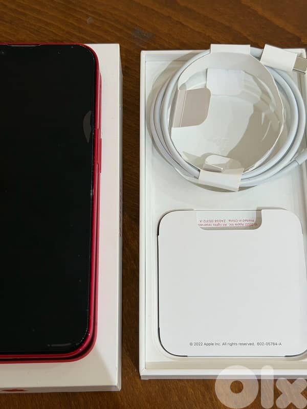 iPhone 14 4