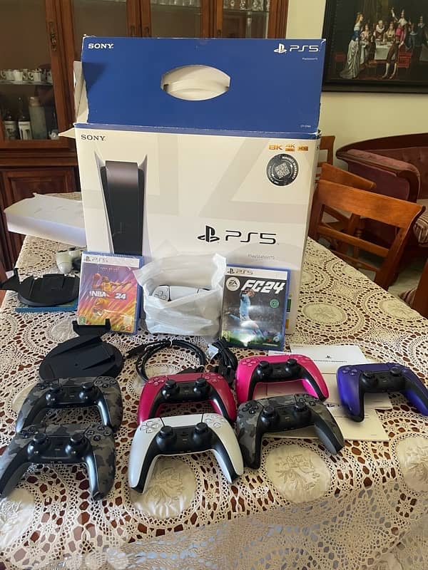 ps5 like neww 0