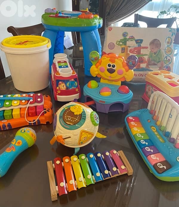 Toddler toys (6 - 36 months) 0