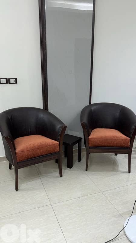 Sofa ,Chairs, Salon, Vitrine, Boof 1