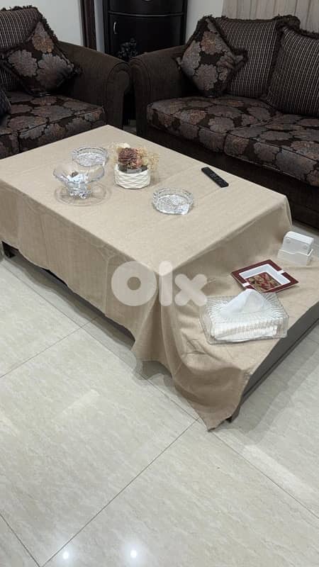 Sofa ,Chairs, Salon, Vitrine, Boof 5