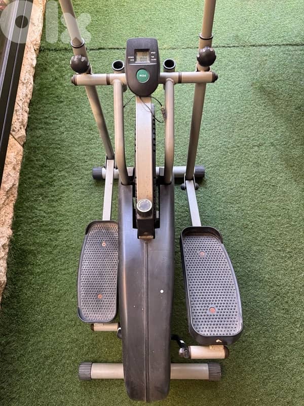 Elliptical Cardio Machine - جهاز إليبتكال 0