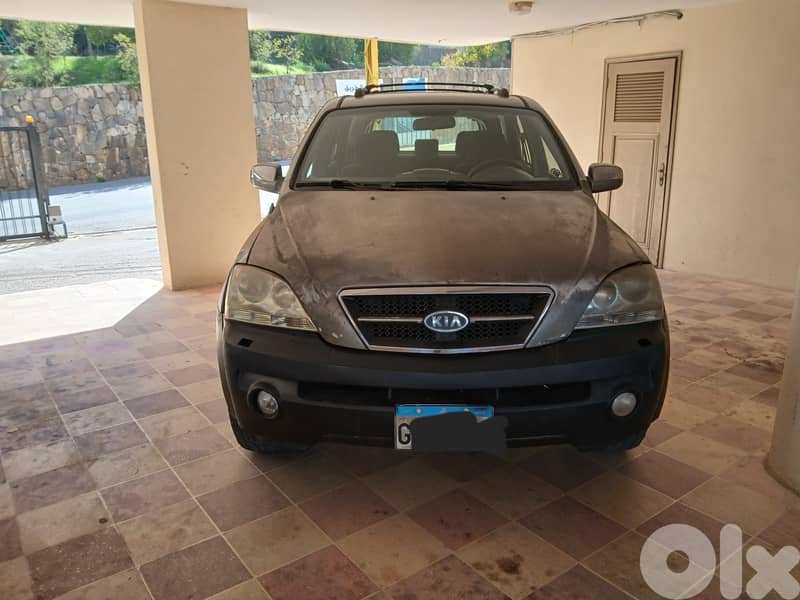 Kia.  Sorento.  2003.6. Cylinder. 4x4 0