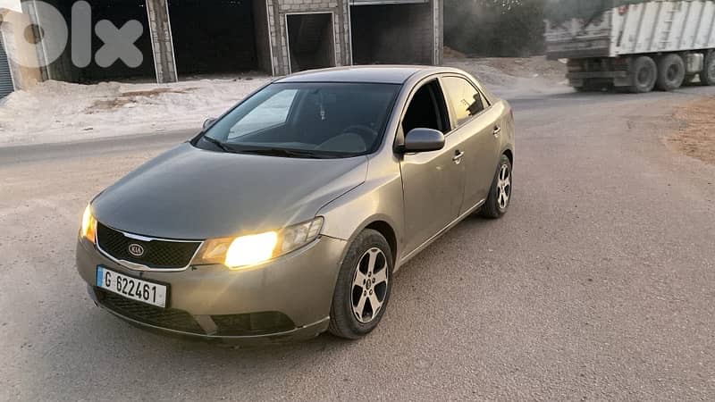 كيا سيراتو 2012 0