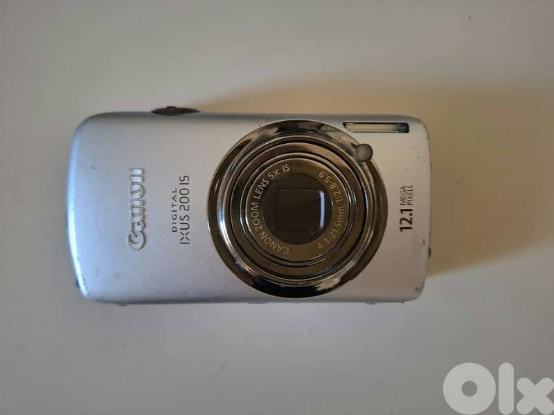 Canon IXUS 200 IS 0