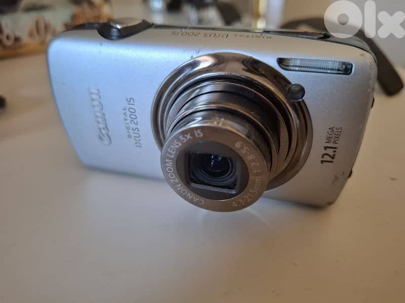 Canon IXUS 200 IS 3