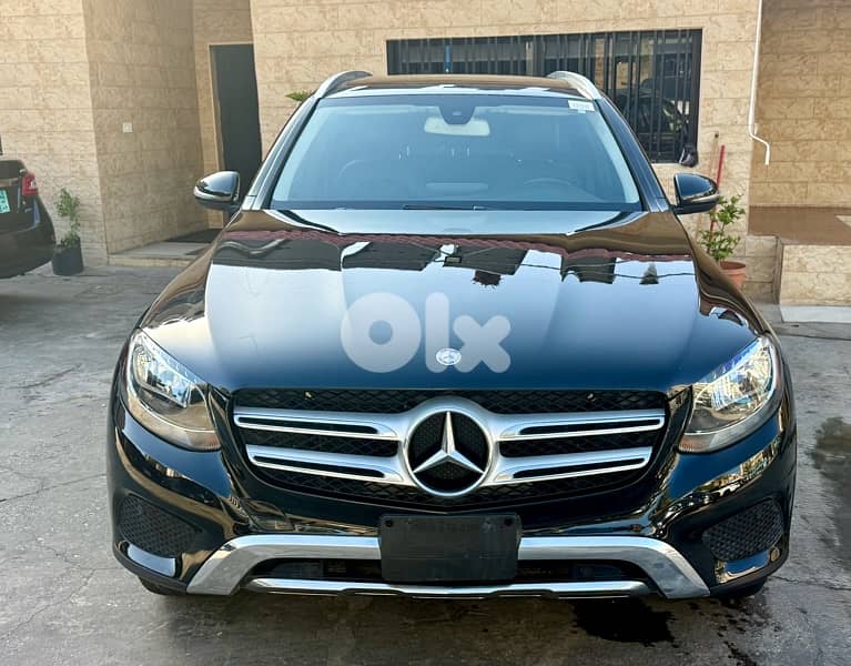 Mercedes-Benz GLC-Class 2017 4matic Clean carfax 0